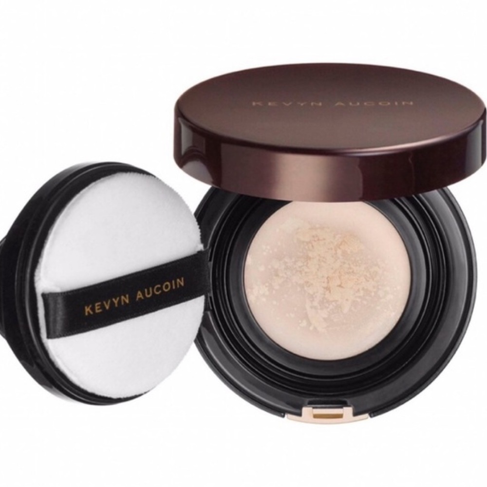 Diaphanous KEVYN AUCOIN Gossamer Loose Setting Powder